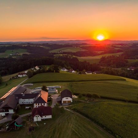 Grainmeisterhof Niederwaldkirchen Exterior foto
